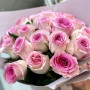 25 розовых роз фото 3